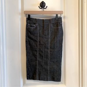 Bebe Black Denim-Washed skirt (Size 00)